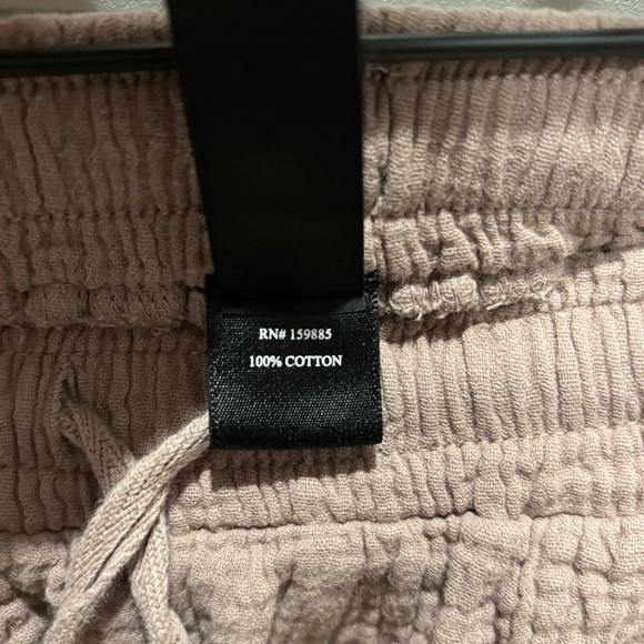 bobi High Waist Tan Women's Gauze Cargo Shorts - Picture 6 of 6